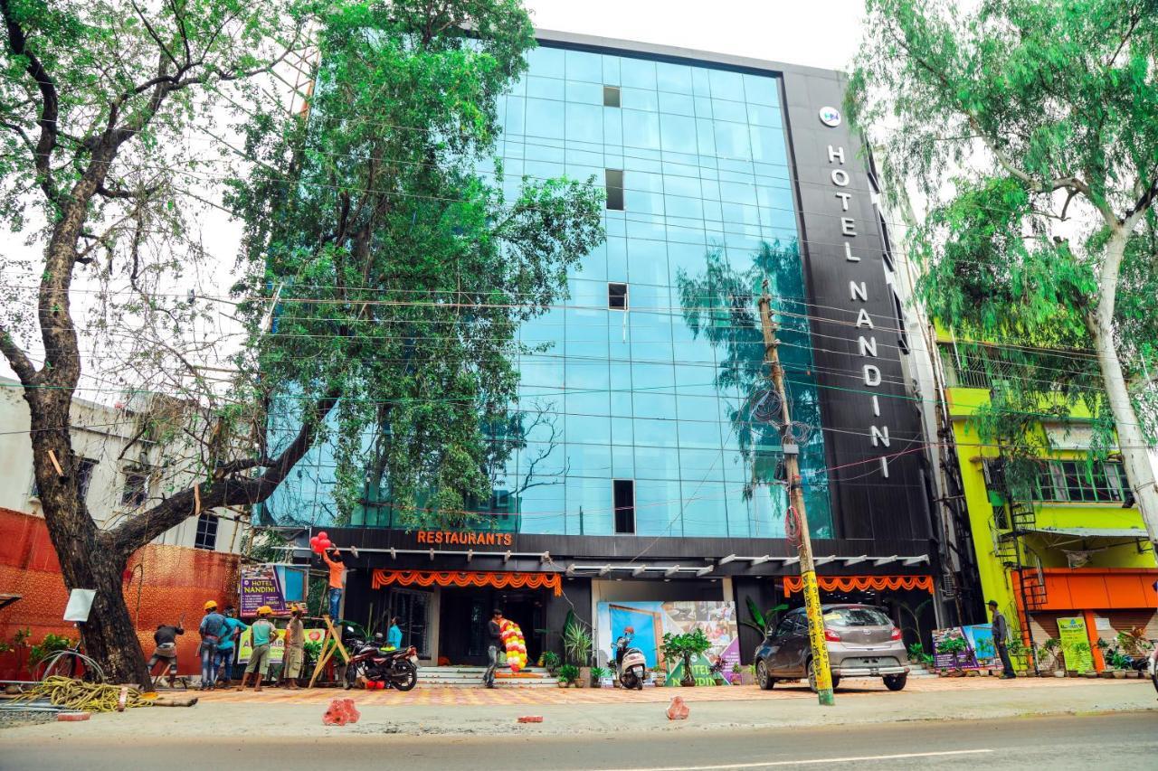 Hotel Nandini Baharampur Exterior foto