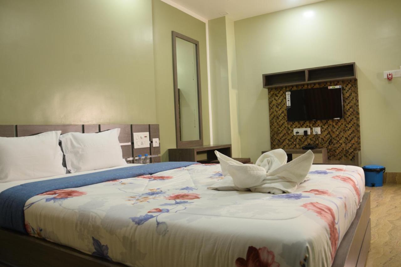 Hotel Nandini Baharampur Exterior foto