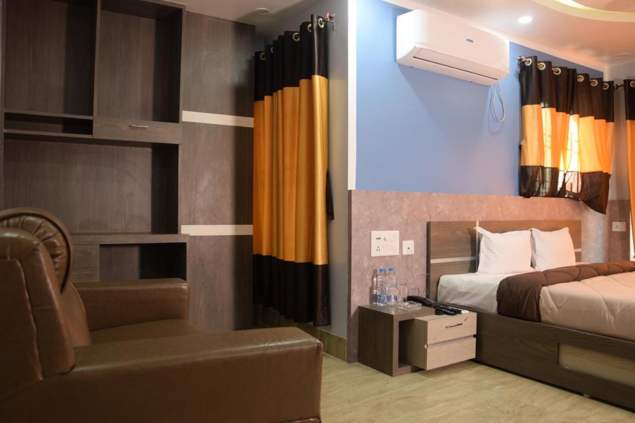 Hotel Nandini Baharampur Exterior foto